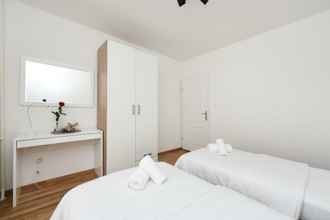 July Apartment Задар Экстерьер фото